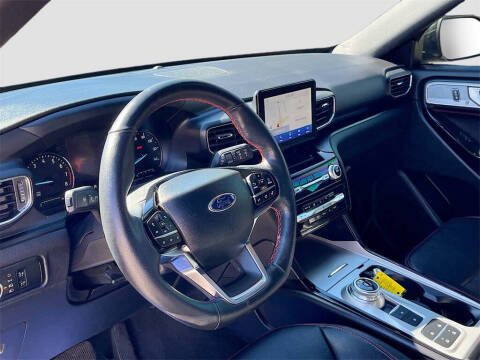 2024 Ford Explorer ST-Line