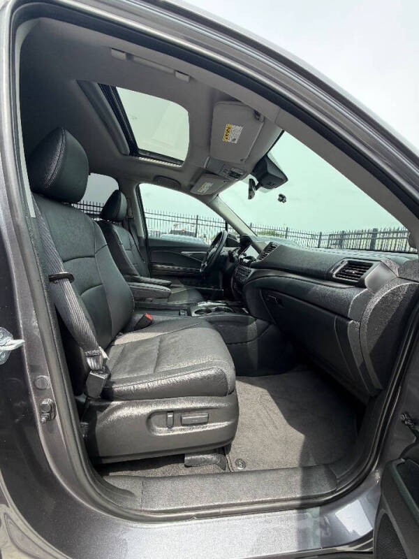 2022 Honda Pilot SE