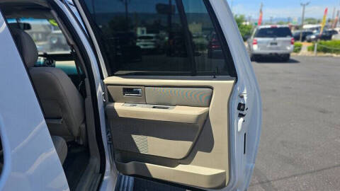 2012 Ford Expedition EL XLT