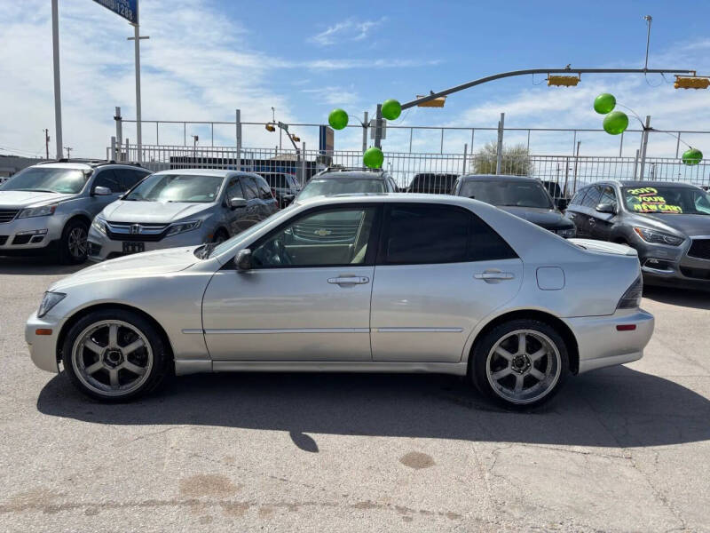 2004 Lexus IS 300