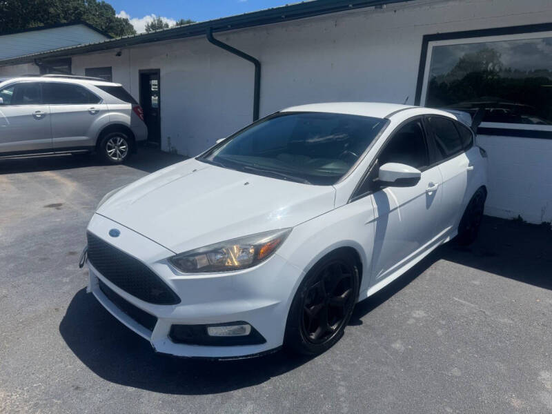 2017 Ford Focus ST