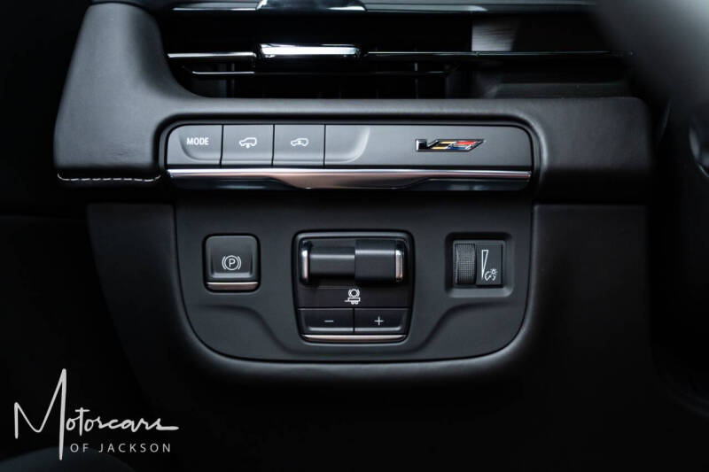 2023 Cadillac Escalade-V