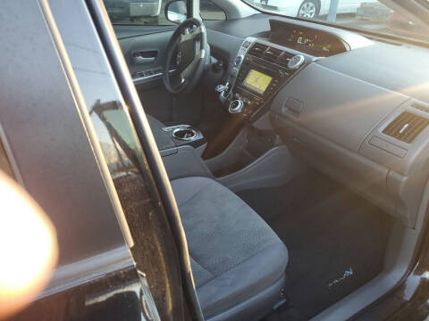 2012 Toyota Prius v Three