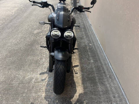 2025 Triumph Rocket 3 Storm R Sapphire Blac