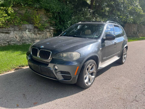 2011 BMW X5 for sale at Bogie's Motors in Saint Louis MO