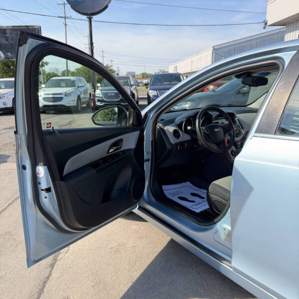 2012 Chevrolet Cruze LS