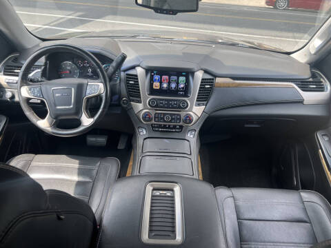 2017 GMC Yukon Denali