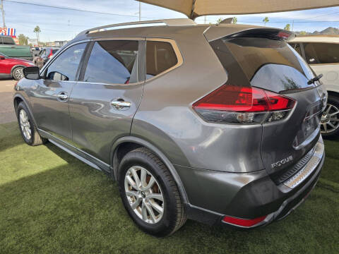 2018 Nissan Rogue SV