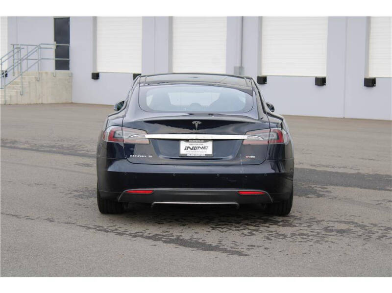 2012 Tesla Model S