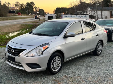 2019 Nissan Versa