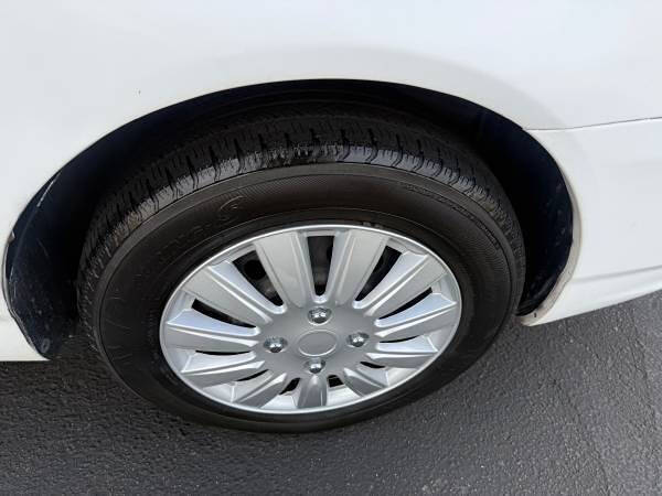 2003 Toyota Corolla LE