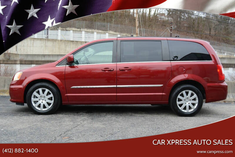 2014 Chrysler Town and Country for sale at Car Xpress Auto Sales in Pittsburgh PA