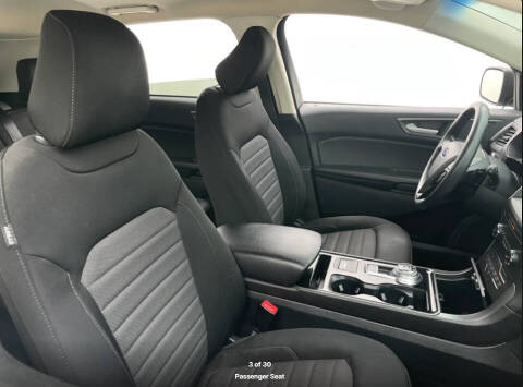 2020 Ford Edge SE