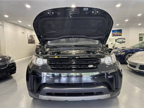 2017 Land Rover Discovery SE