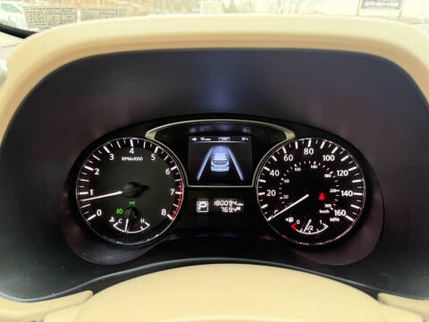 2013 Nissan Pathfinder Platinum