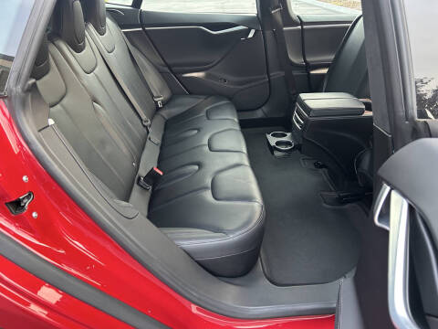 2016 Tesla Model S 75D