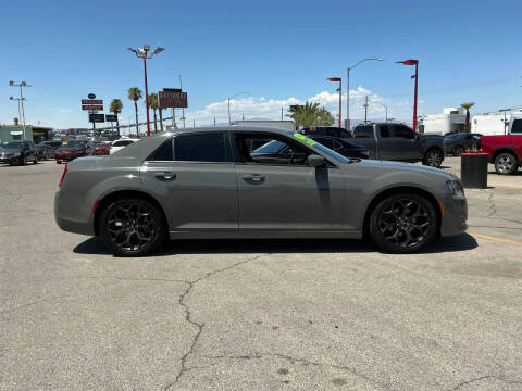 2019 Chrysler 300 S