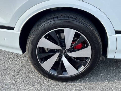 2025 Audi SQ6 e-tron quattro Prestige