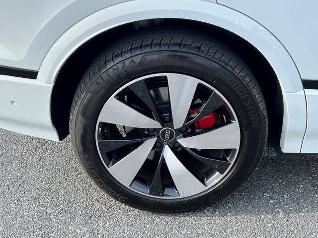 2025 Audi SQ6 e-tron quattro Prestige