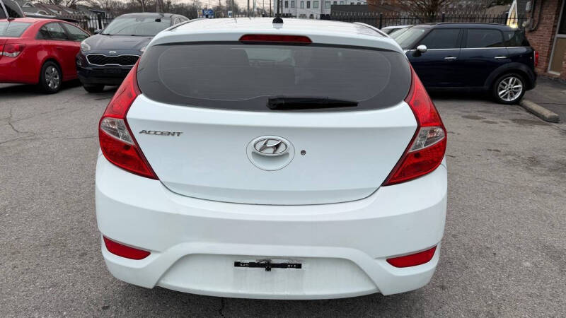 2014 Hyundai Accent GS