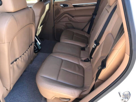 2012 Porsche Cayenne