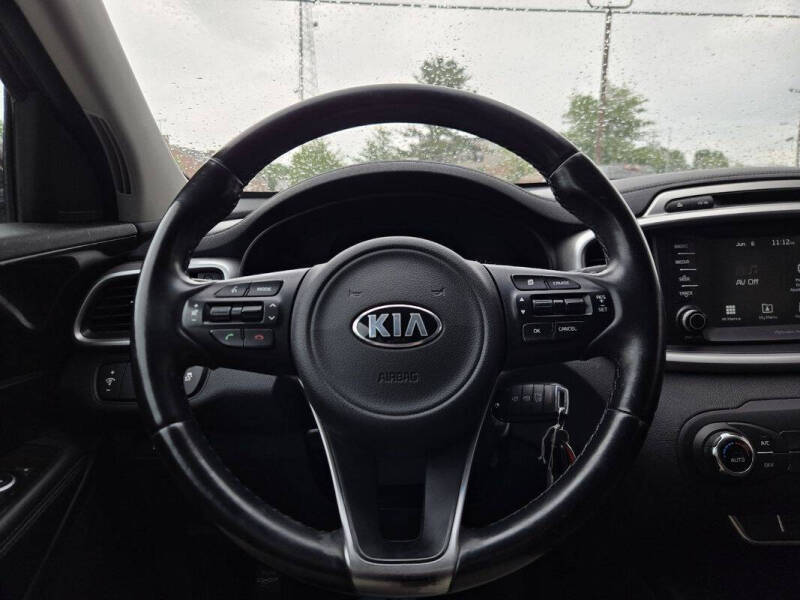 2018 Kia Sorento LX