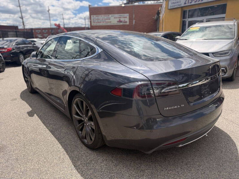 2015 Tesla Model S
