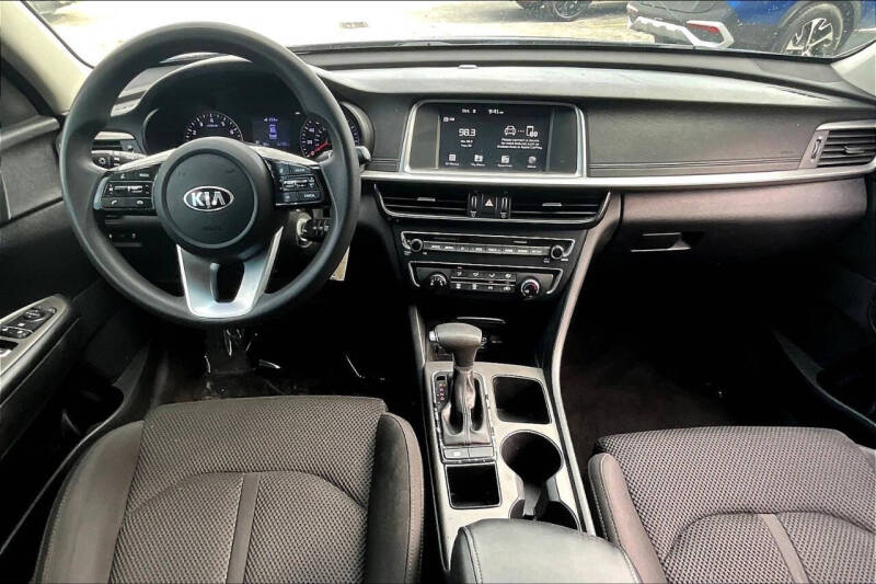 2020 Kia Optima LX