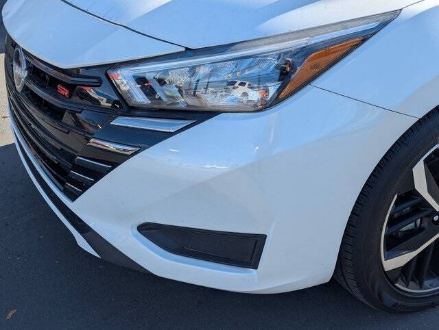 2025 Nissan Versa SR