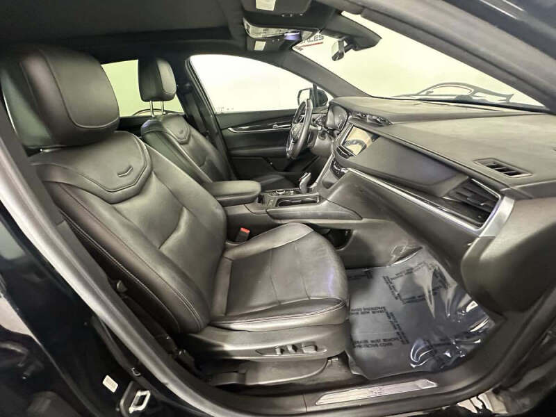 2020 Cadillac XT5 Premium Luxury