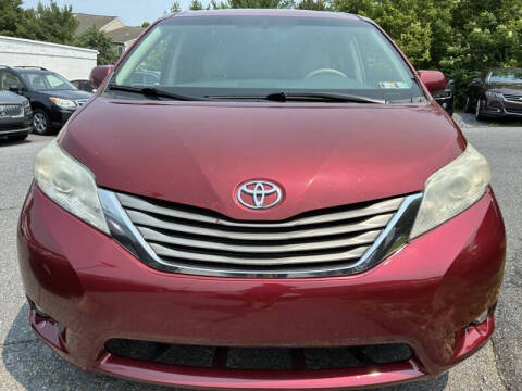 2012 Toyota Sienna