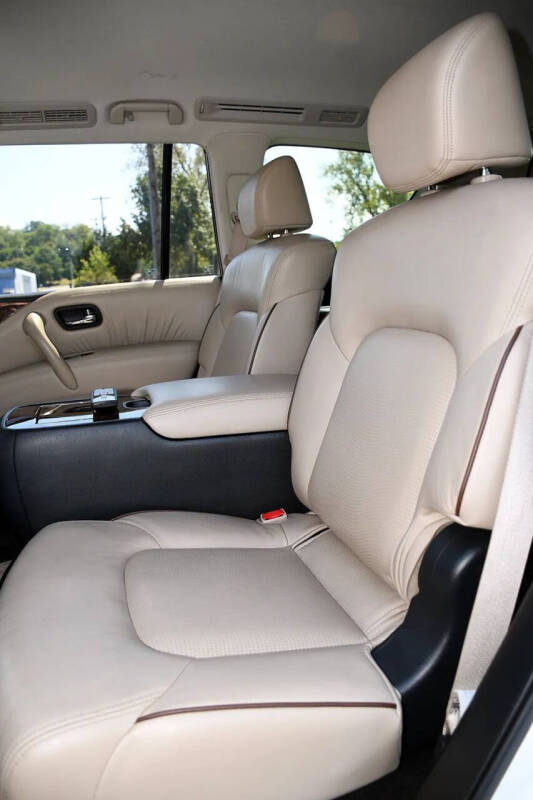 2017 Nissan Armada Platinum