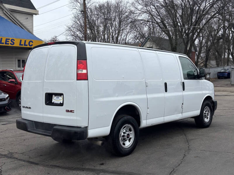 2019 GMC Savana 2500