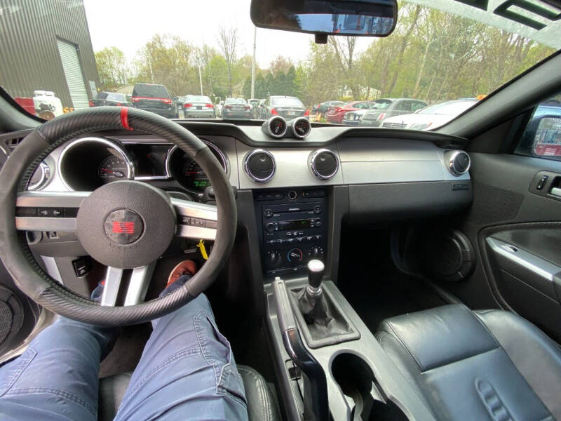 2007 Ford Mustang GT Deluxe