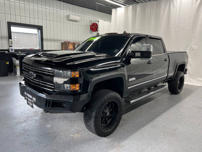 2019 Chevrolet Silverado 2500HD High Country's photo