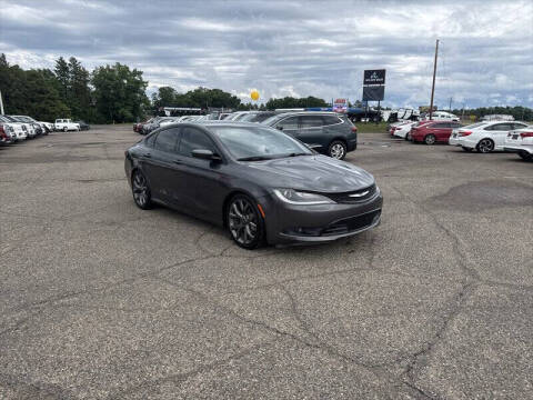 2016 Chrysler 200 S