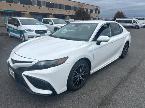 2022 Toyota Camry for sale at Karmart in Burlington WA