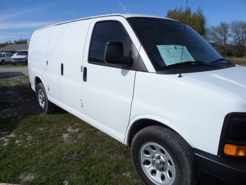 2011 Chevrolet Express Cargo for sale at AUTO FLEET REMARKETING, INC. in Van Alstyne TX