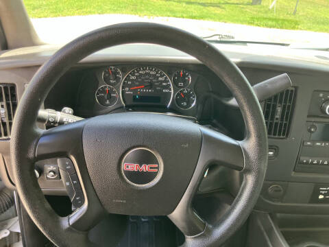 2015 GMC Savana