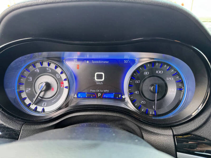 2023 Chrysler 300 S V6