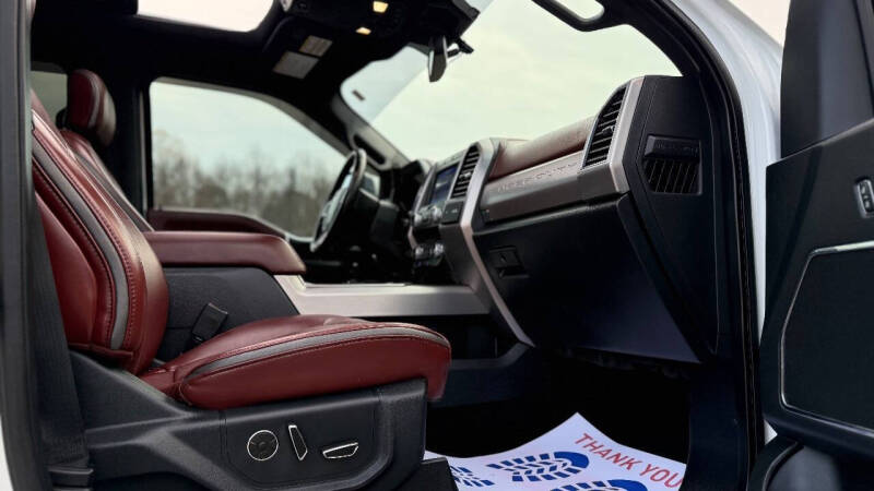 2020 Ford F-350 Super Duty Platinum