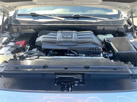 2020 Nissan Titan SV