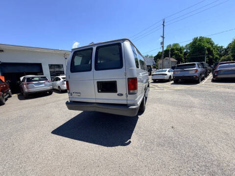 2006 Ford E-Series E-350 SD XL