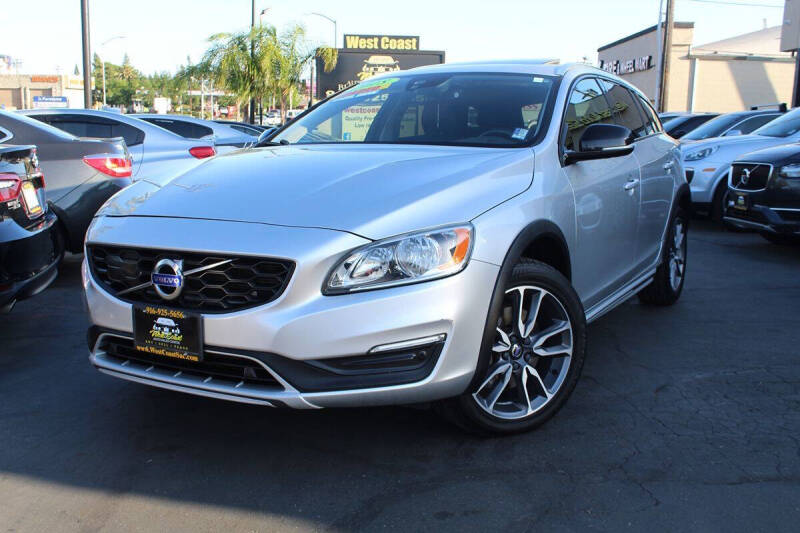 2018 Volvo V60 Cross Country T5 Premier