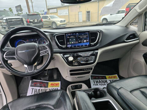 2021 Chrysler Pacifica Touring L