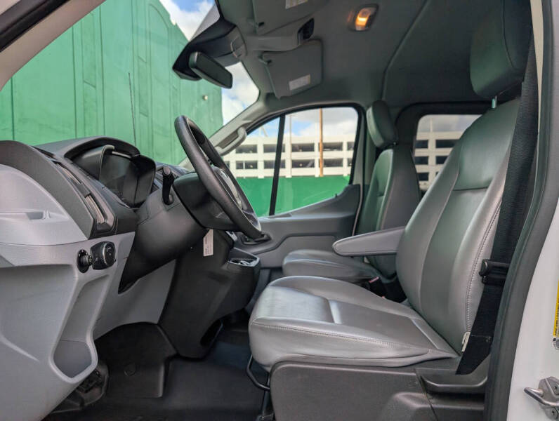 2019 Ford Transit