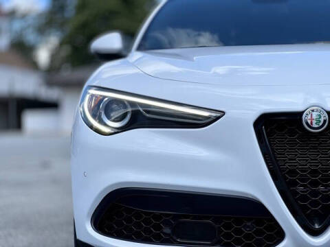 2022 Alfa Romeo Stelvio Sprint