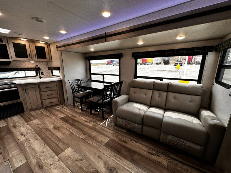 2022 KZ RV Connect 261RK