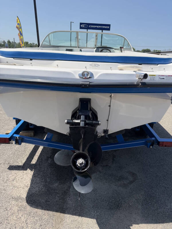 2012 Rinker 186BR