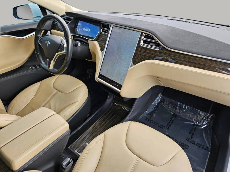 2014 Tesla Model S 85